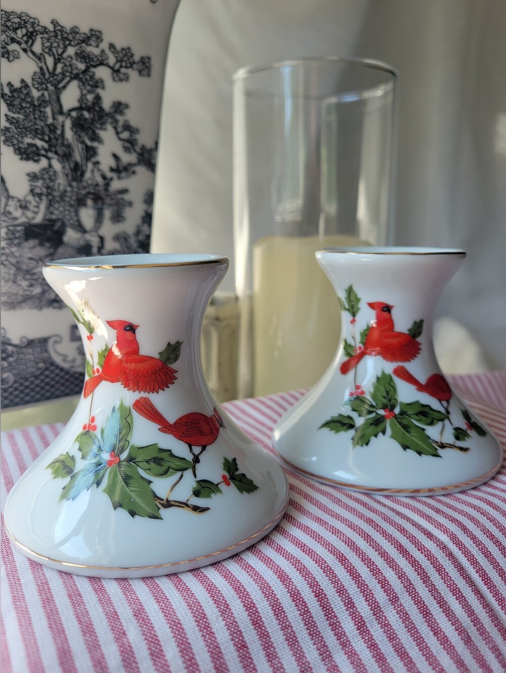 Lefton Vintage Porcelain Holiday Cardinal Candlesticks Set of 2